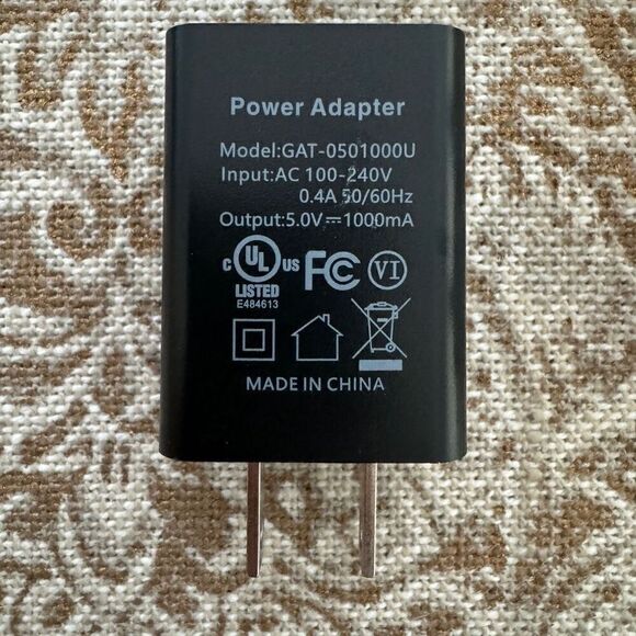 Apple USB Charging Adapters - Lot of 6 - Picture 3 of 6